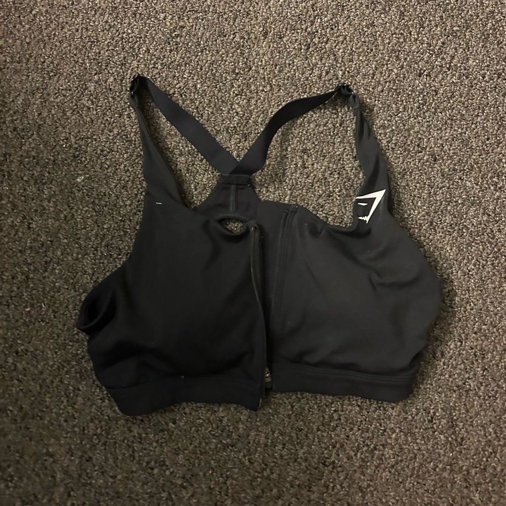 Gymshark front zip sports bra